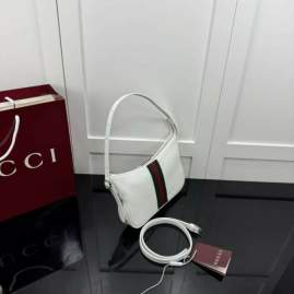 Picture of Gucci Handbags _SKUfw234392083fw